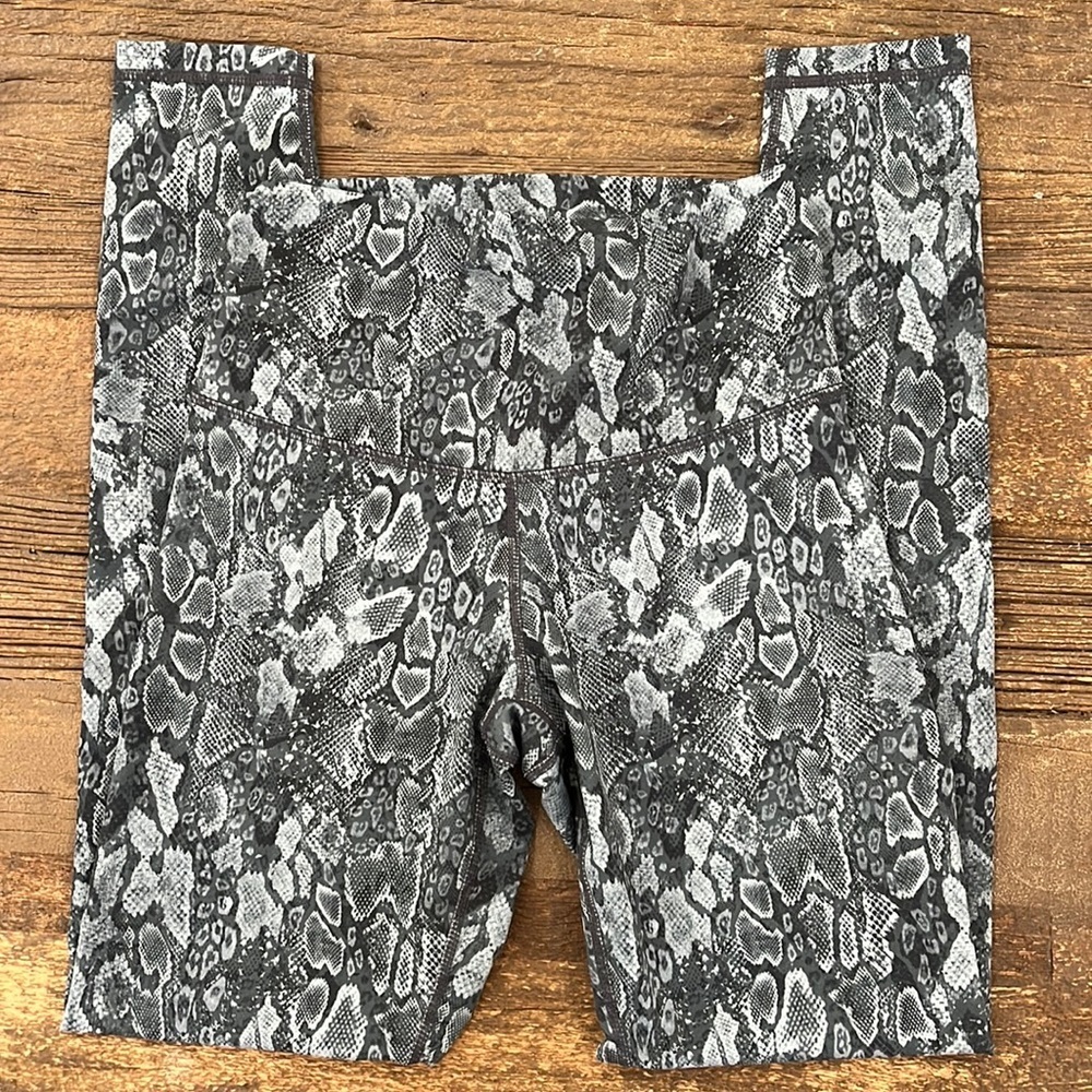 Define Your Inspiration Leggings